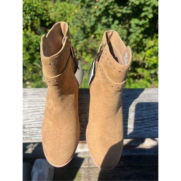 Anne Klein Pamela Booties Natural Sz 5.5 NWT - Picture 6 of 8